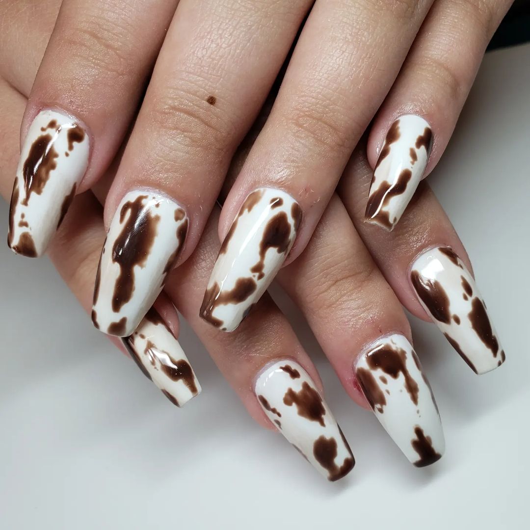 21 Trendy Brown Cow Print Nail Design Ideas for 2022