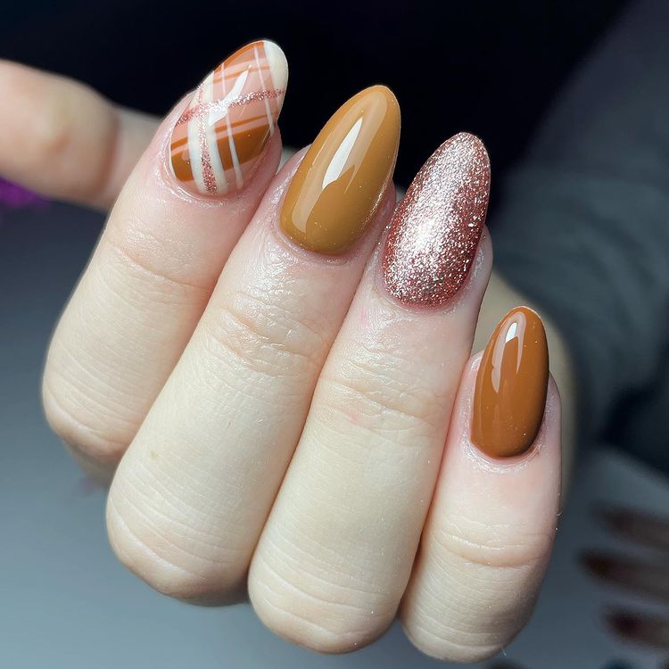 21 Amazing Brown Almond Nail Designs You Need to See for 2022